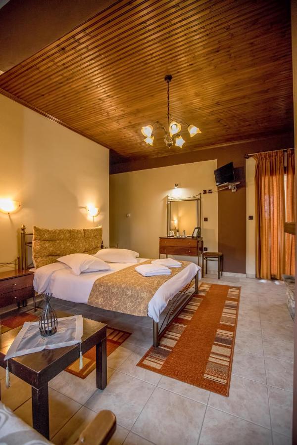 Kynthia Guesthouse Неохоріон Екстер'єр фото