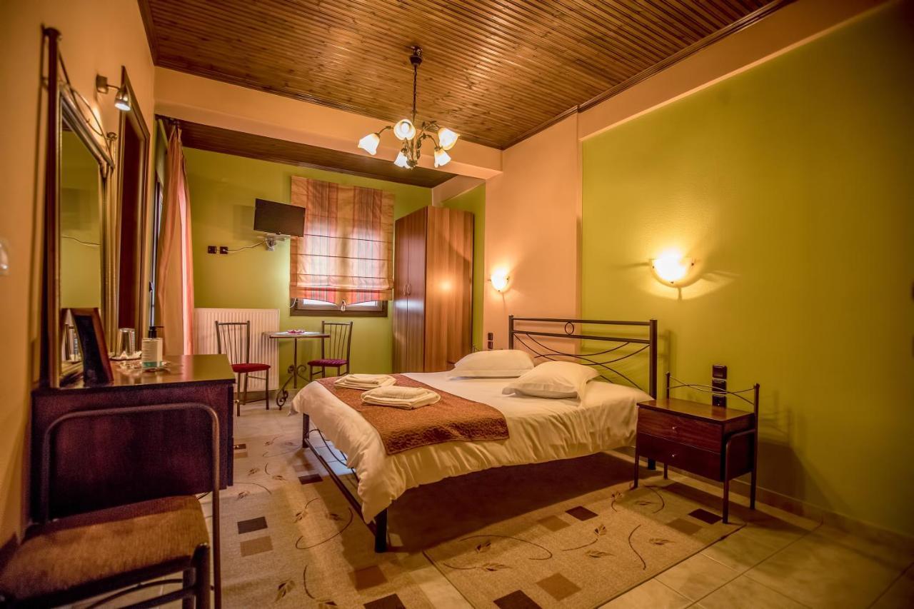 Kynthia Guesthouse Неохоріон Екстер'єр фото