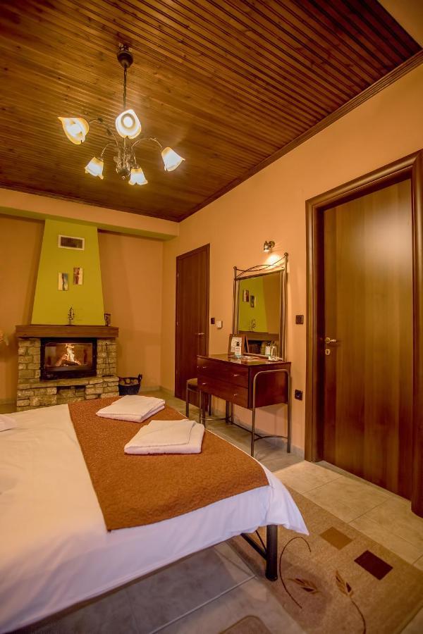 Kynthia Guesthouse Неохоріон Екстер'єр фото